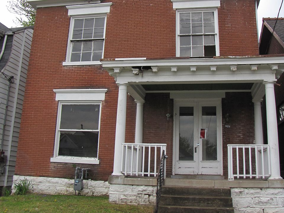1st image of 1424 S Floyd St