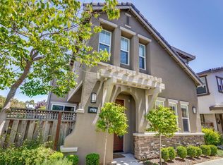 867 Maple Pl, East Palo Alto, CA 94303
