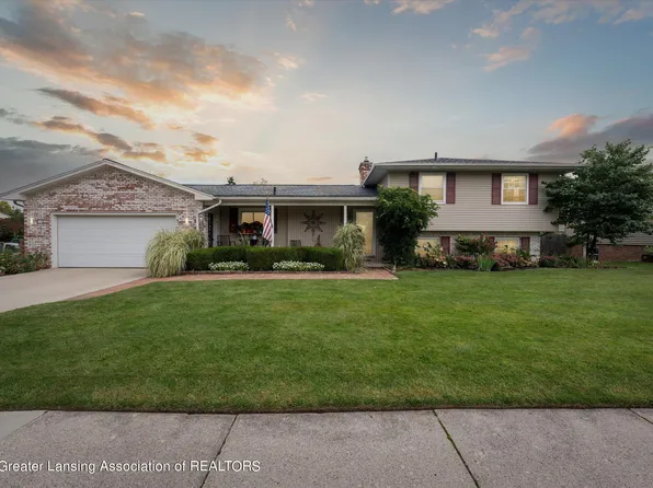 1700 Briarwood Dr, Lansing, MI 48917