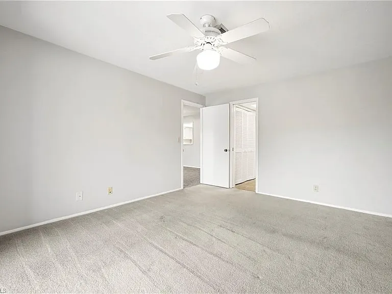 1376 Chesapeake Ave #2 — Photo 15