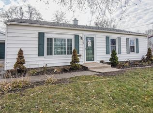 708 Cedardale Pl, Aurora, IL 60506