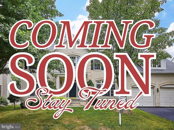 8302 Wolftrap Rd, Vienna, VA 22182