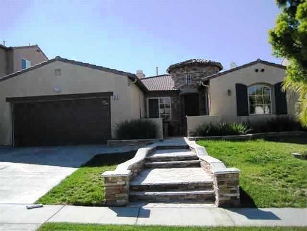1st image of 524 Echo Ln