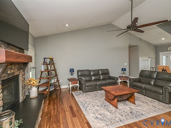 4th image of 8470 Elysium Dr
