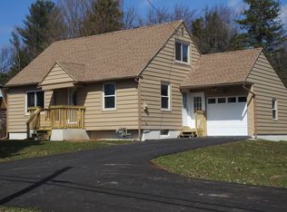 1020 Cold Springs Rd, Liverpool, NY 13088
