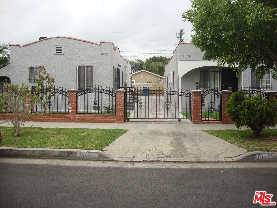 1st image of 1032 W 65th St