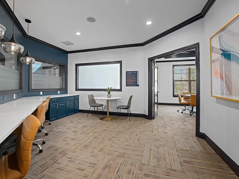 The Landon Apartments — Photo 25