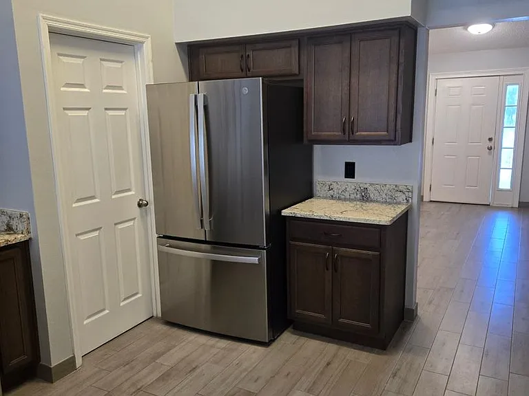 9560 Brackin St — Photo 10