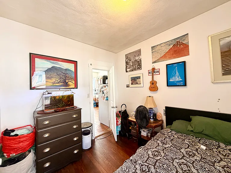 206 Hanover St #8 — Photo 10