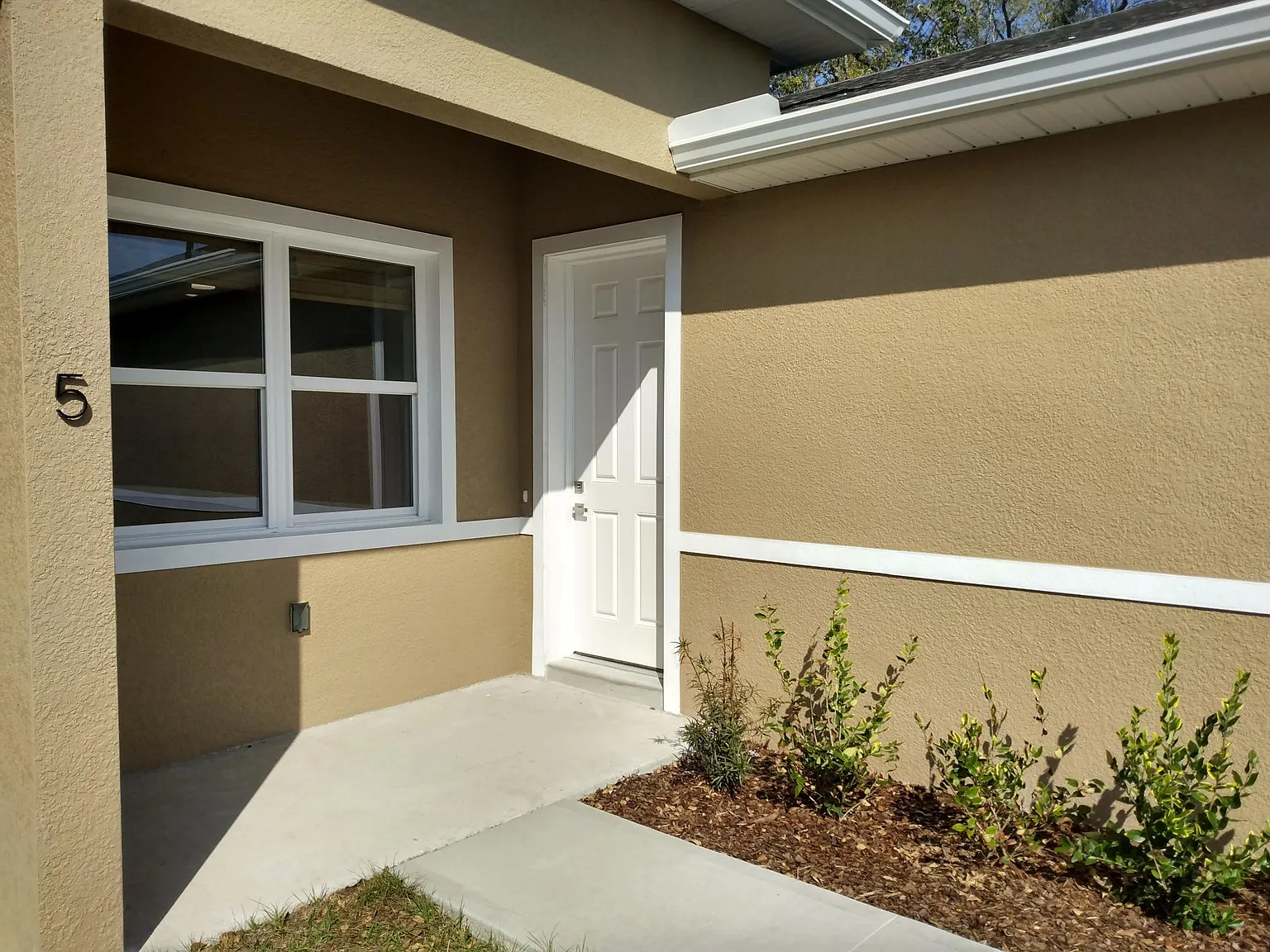 4 bed, 1550 sqft, $2,000 — Photo 3