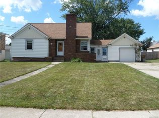 136 Cass Ave, Cheektowaga, NY