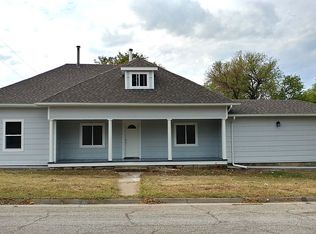 401 W Grant St, Walton, KS 67151