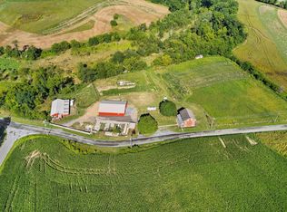 34 Homestead Rd, Grantville, PA 17028