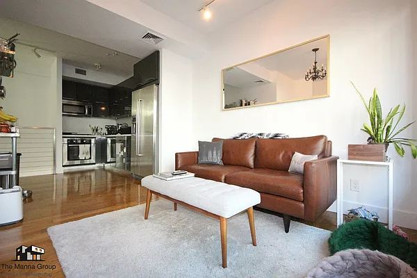 Rented by Bold New York | media 1