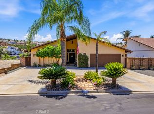 21931 Strawberry Ln, Canyon Lake, CA 92587