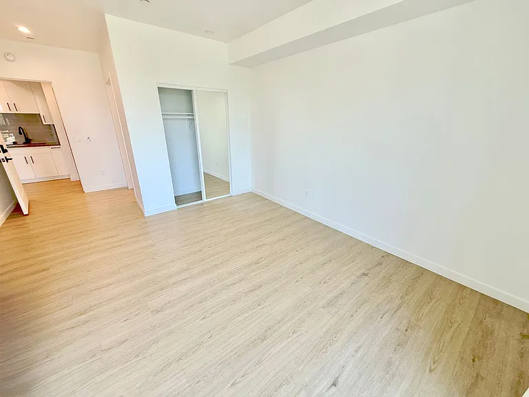 11500 Culver Blvd — Photo 8