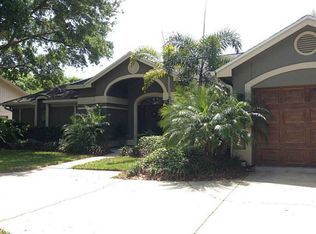 12316 Oakwind Pl, Seminole, FL 33772