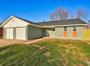 1129 SW 77th Pl, Oklahoma City, OK 73139