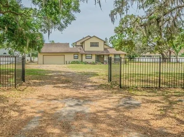 8908 Hixon Rd, Tampa, FL 33626