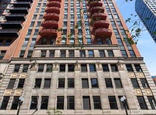 208 W Washington St APT 2013, Chicago, IL 60606