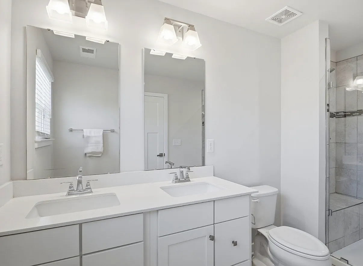 3 bed, 2.5 bath, 1853 sqft, $2,350 — Photo 2