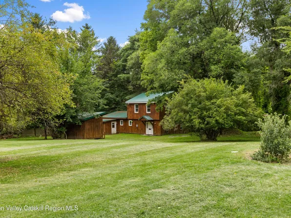 9165 New York 22, Copake, NY 12516