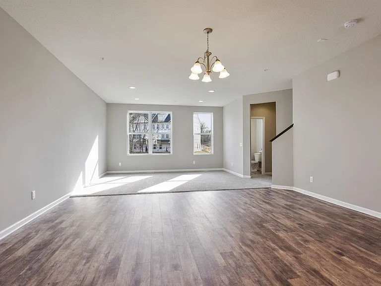 5182 Hampton St NE — Photo 10