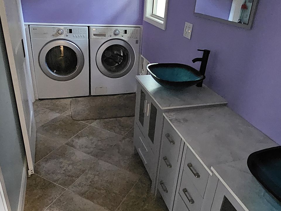 Utility/ Washroom outside of bathroom