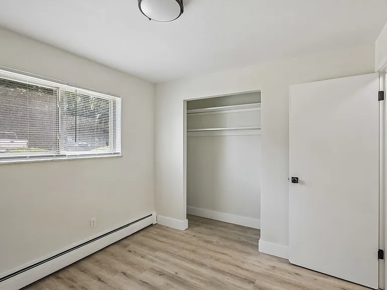 Clearpointe Woods — Photo 22
