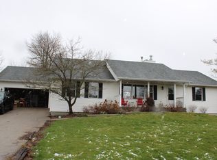 1709 Deerpass Rd, Marengo, IL 60152