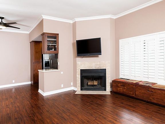 5th image of 4429 Marlborough Ave Unit 6