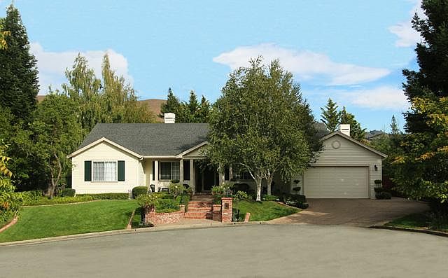 1st image of 5 Southard Ct