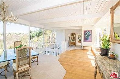 4th image of 1110 Linda Flora Dr
