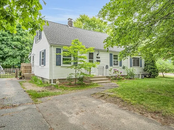 150 Thicket St, Weymouth, MA 02190