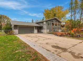1769 Poppy Rd, Saint Cloud, MN 56303