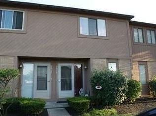 7574 Stone Lake Dr, Dublin, OH 43016