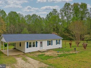 2061 Oak Row Rd, Warsaw, VA 22572