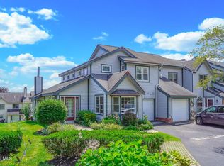 90 Kaydeross Park Rd, Saratoga Springs, NY 12866