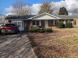 249 S Fairway Dr, Franklin, KY 42134