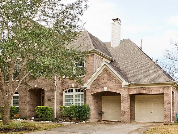 2nd image of 3223 Ivy Mill Ln
