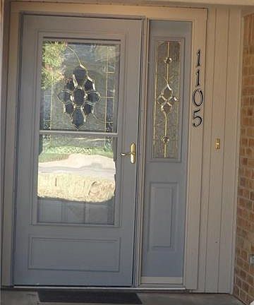 3rd image of 1105 Red Bird Ln