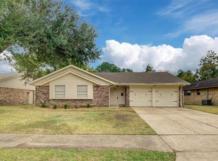 9826 Catlett Ln, La Porte, TX 77571