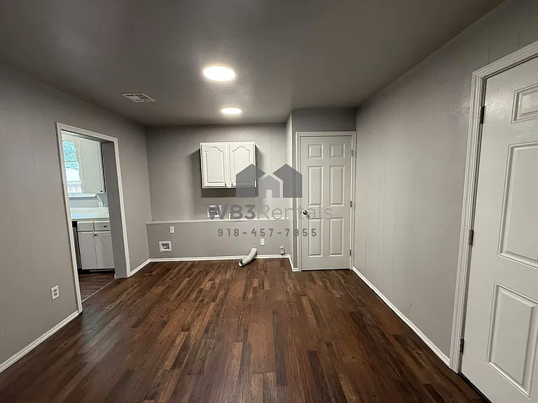 1116 Maple St — Photo 12