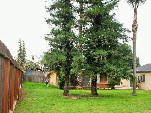 5th image of 2124 N Elm Ct