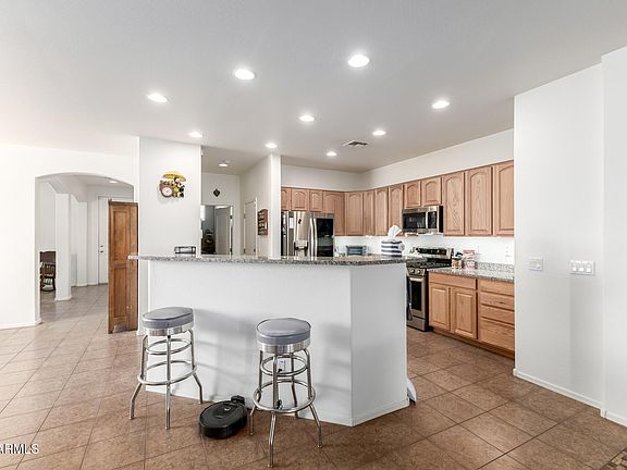 4th image of 7129 W Carter Rd