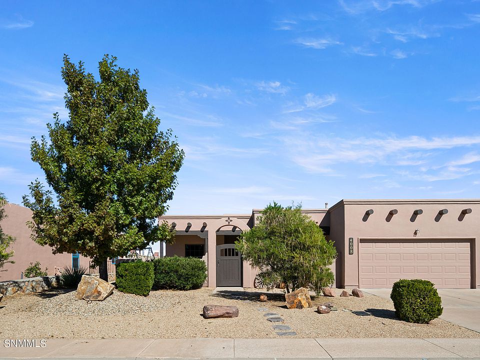 1st image of 4008 Calle De Estrellas