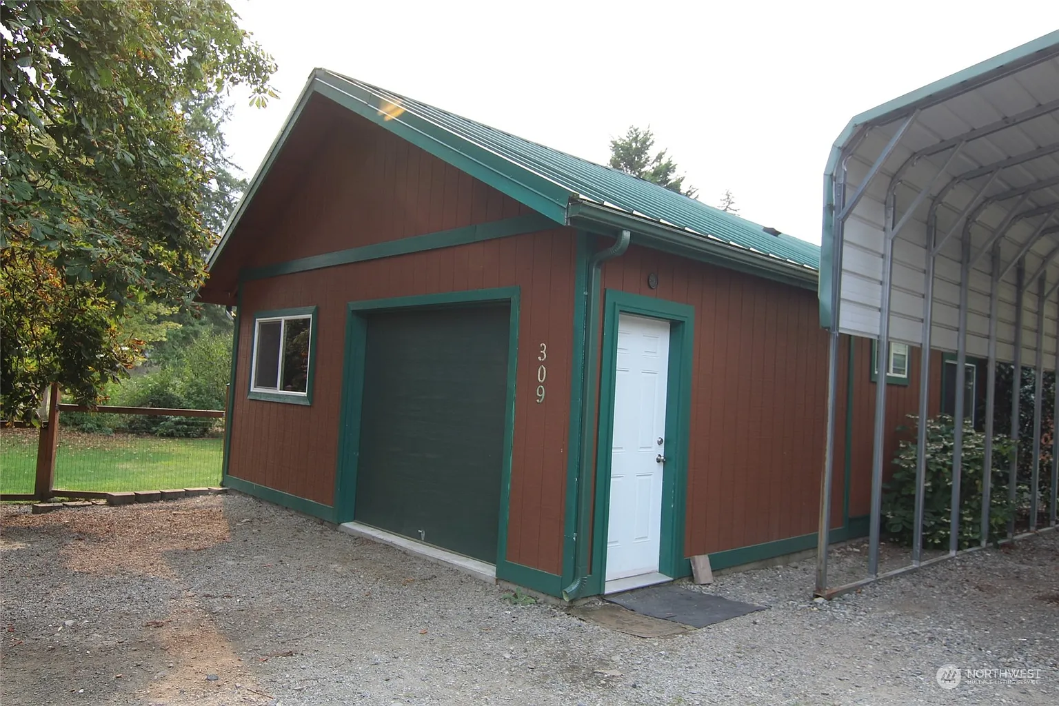 309 2nd Street photo 1