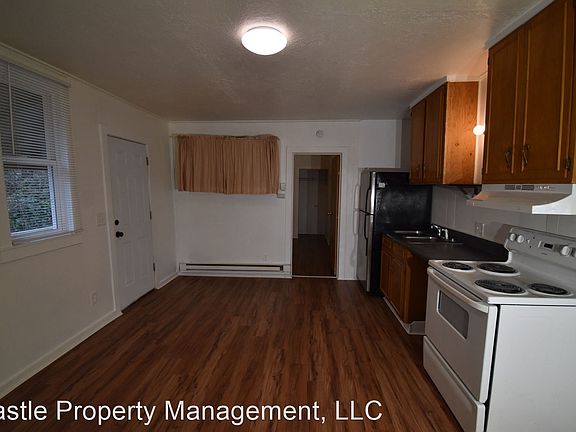 5th image of 921 Oak Ter #10720928
