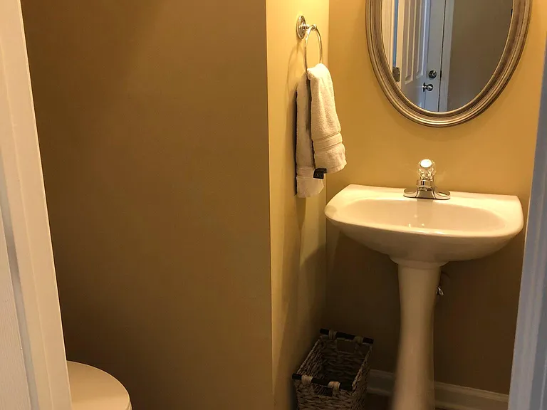 3901 Portland Trail Dr — Photo 6