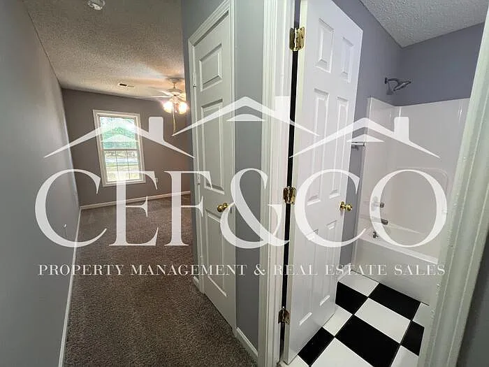 305 Vinyard Rd #305 — Photo 15